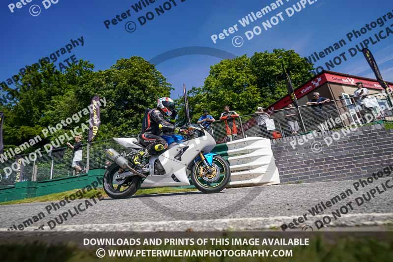 cadwell no limits trackday;cadwell park;cadwell park photographs;cadwell trackday photographs;enduro digital images;event digital images;eventdigitalimages;no limits trackdays;peter wileman photography;racing digital images;trackday digital images;trackday photos